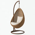 Poltrona sospesa 105x105x195 cm in rattan marrone con struttura in metallo per interni stile boho